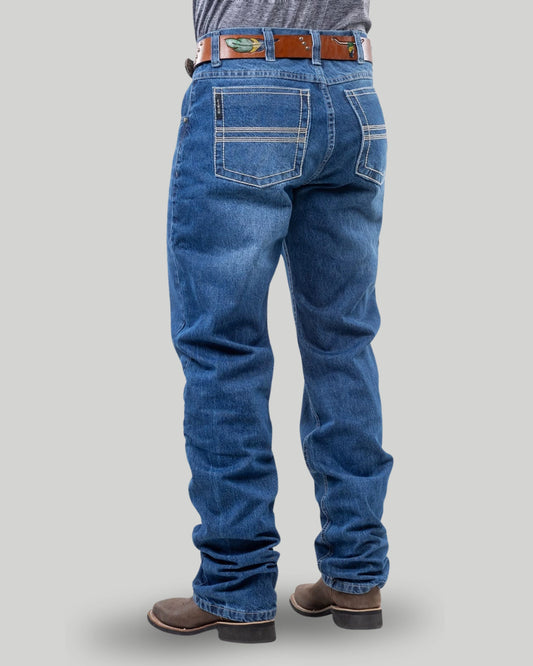Calça country masculina CINCH azul royal com acabamento western observado nas fotos