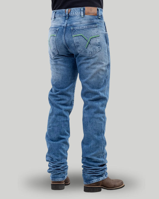 Calça country masculina ARIAT azul claro com bordado verde