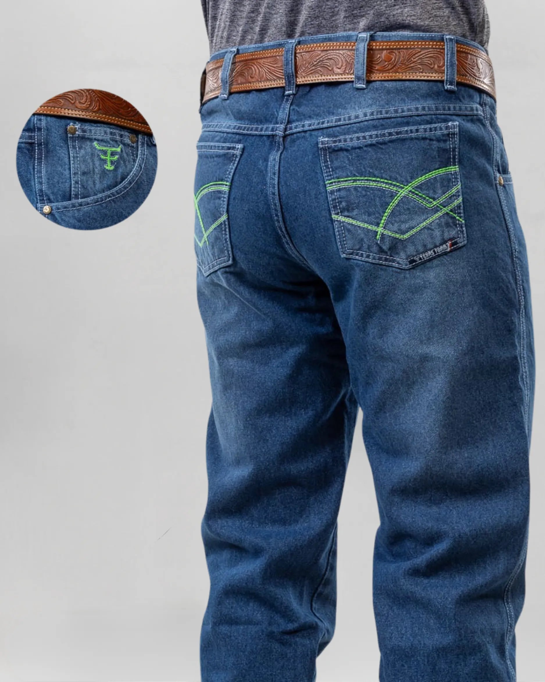 Calça Country Masculina Texas Farm vista traseira caimento na bota