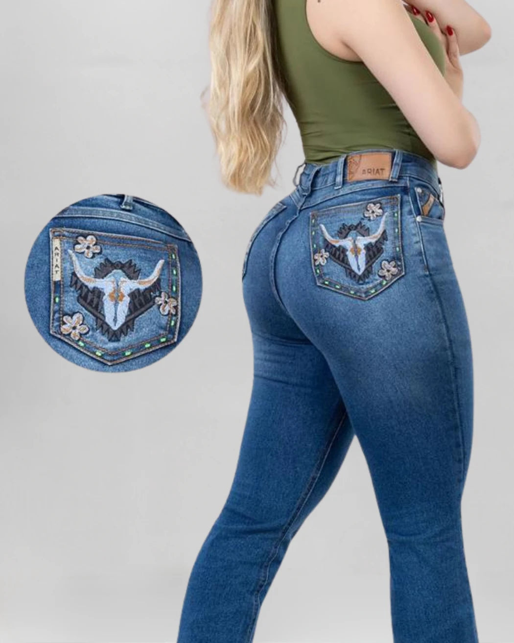 Calça Country ARIAT Bordada Feminina lavagem escura vista lateral