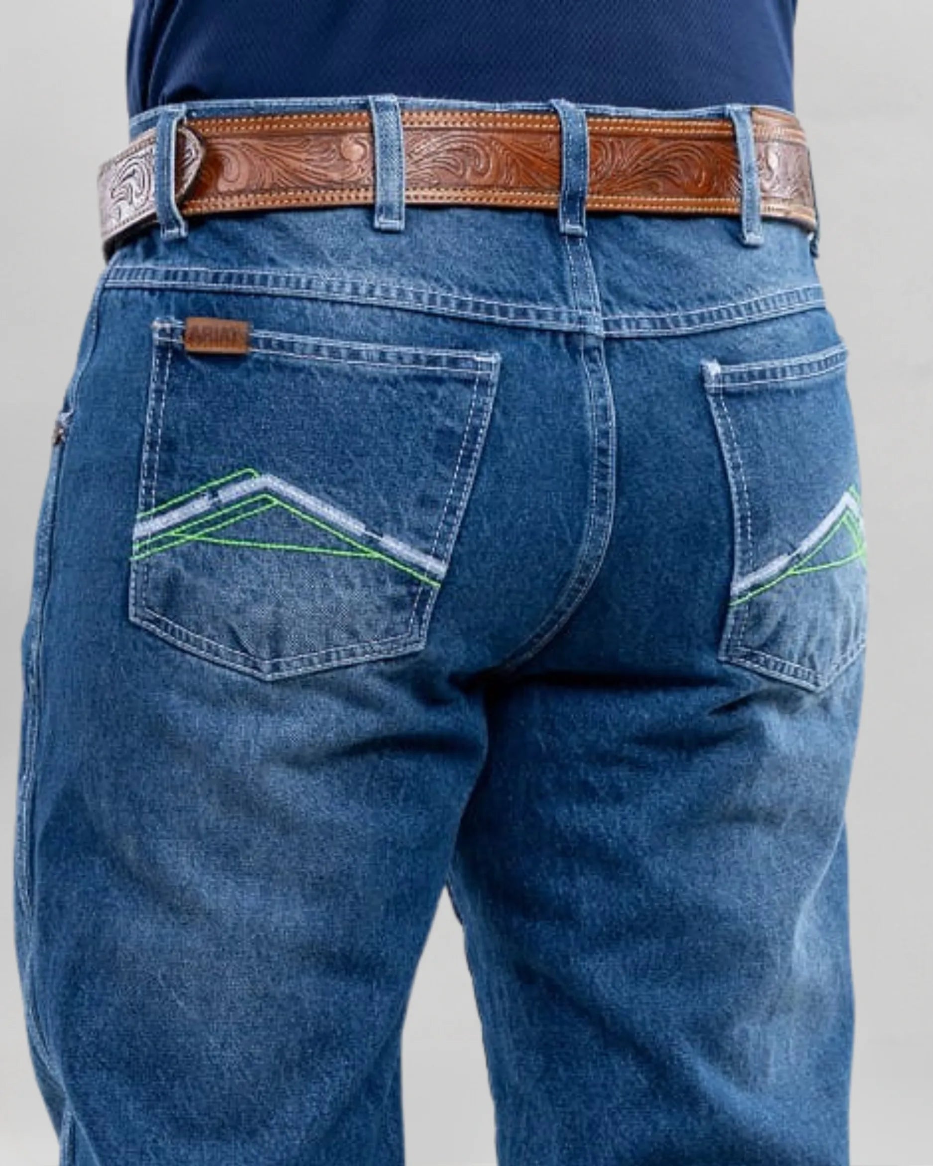 Calça Country Masculina ARIAT Balão Americano detalhe do acabamento premium